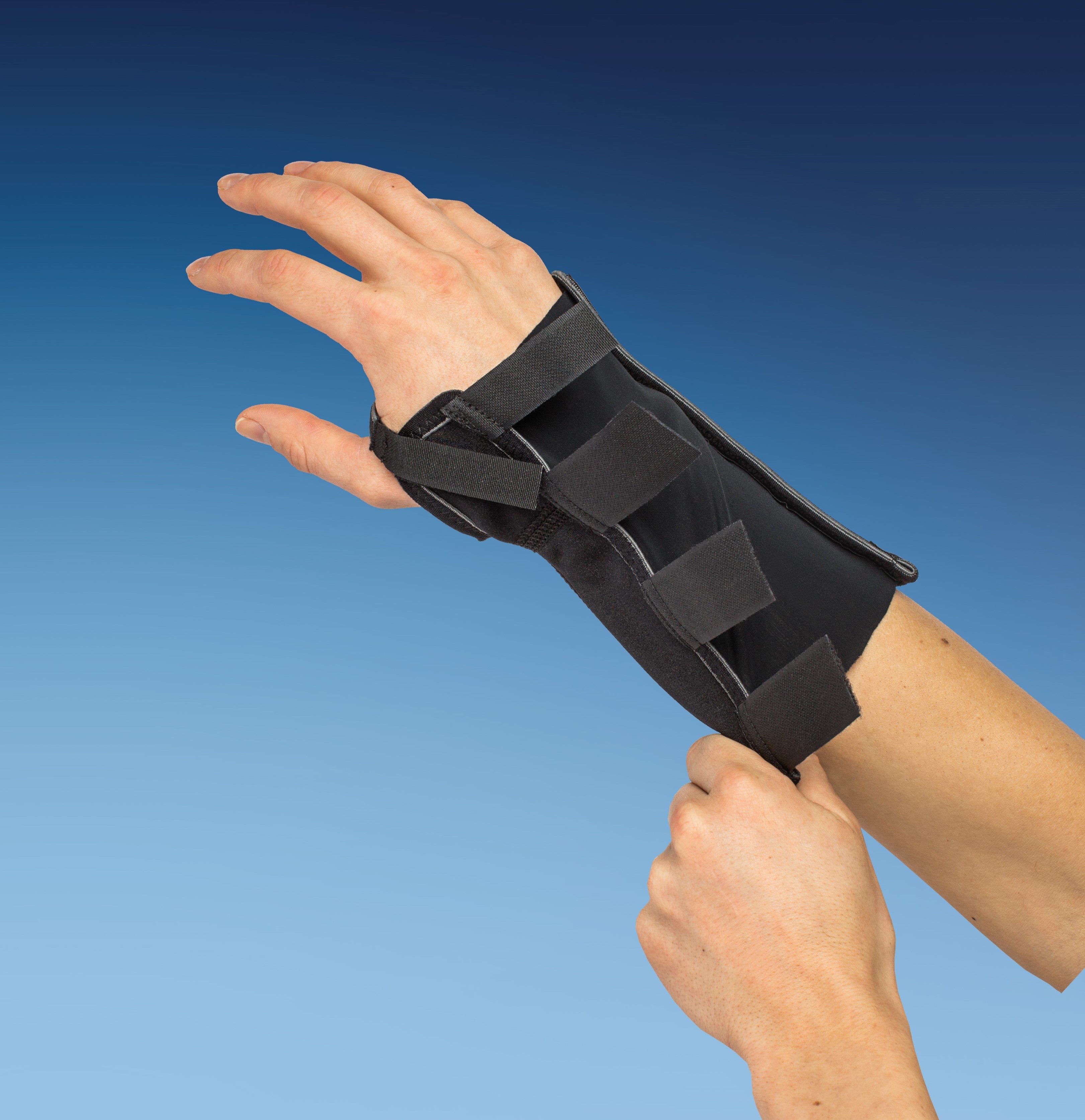 Lyhyt rannetuki MR2226