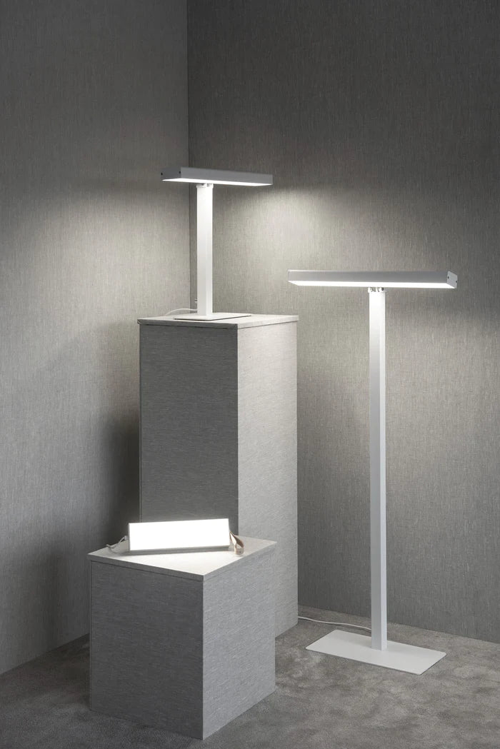 Kirkasvalo Valovoima pöytävalaisin