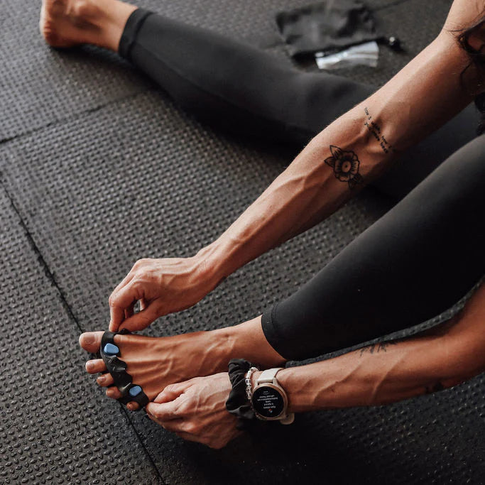 Toe Spacer FLEX- varvaserottimet