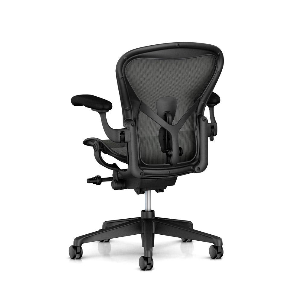 Herman Miller Aeron Remastered, Graphite